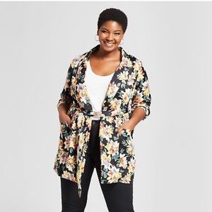 New floral belted coat 🧥